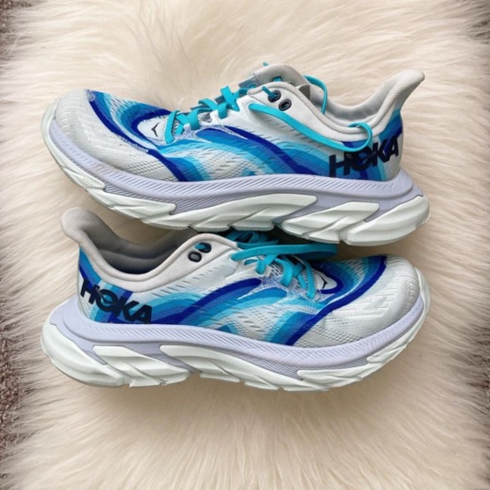 Hoka one one sneakers